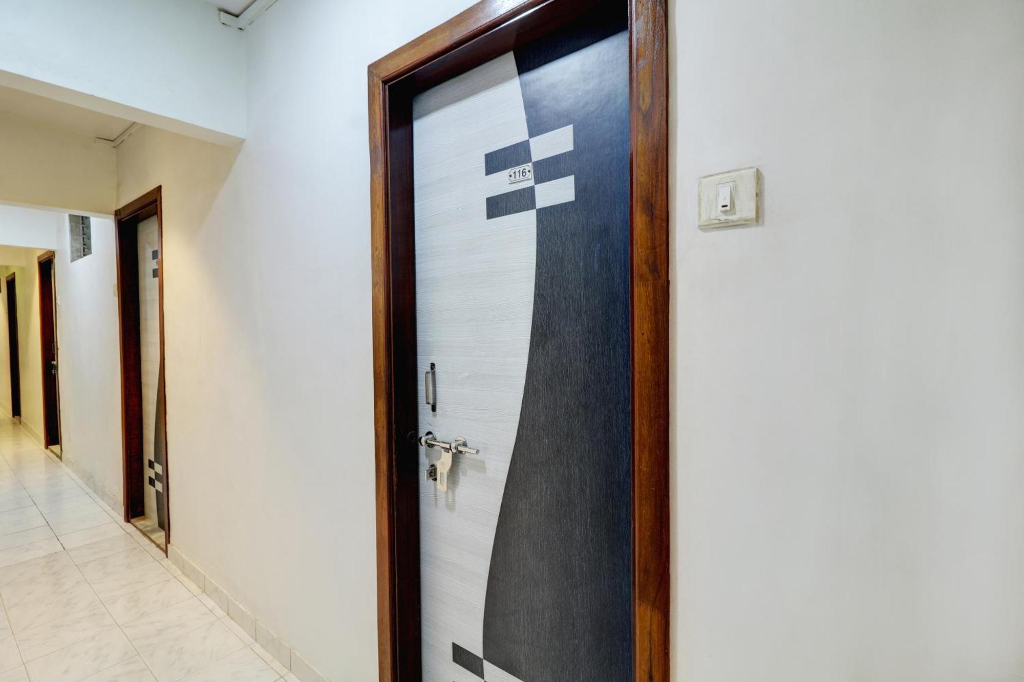 Hotel Kurla Residency Mumbai Exterior photo