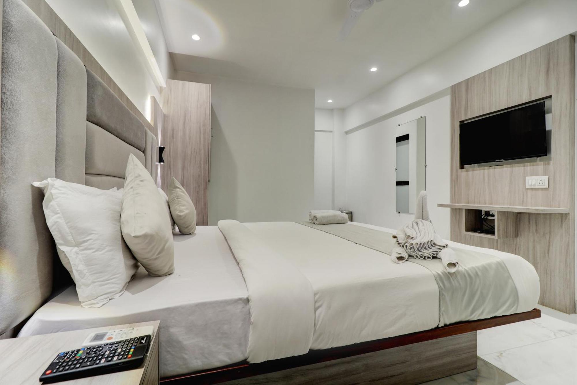 Hotel Kurla Residency Mumbai Exterior photo