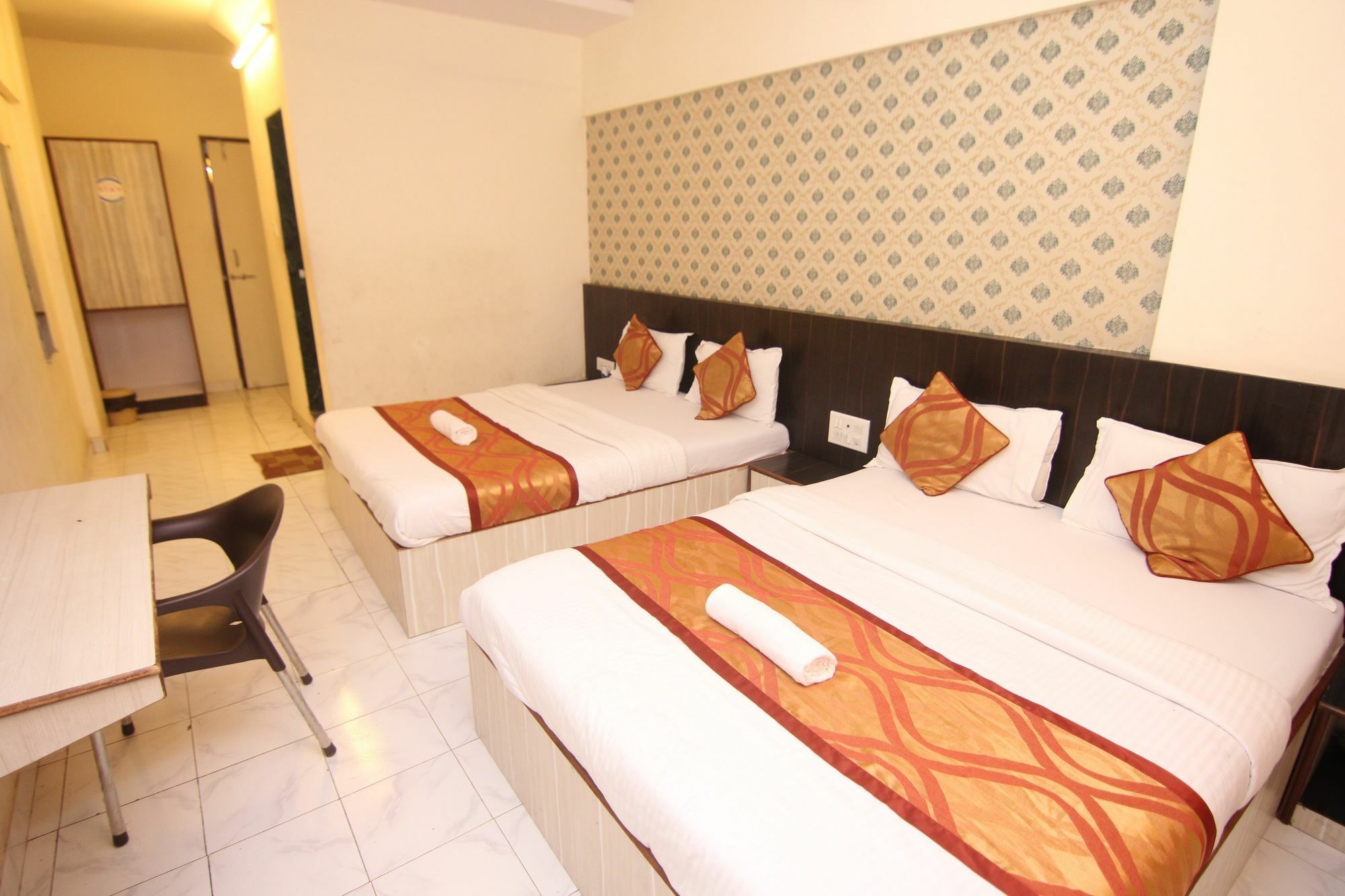 Hotel Kurla Residency Mumbai Exterior photo