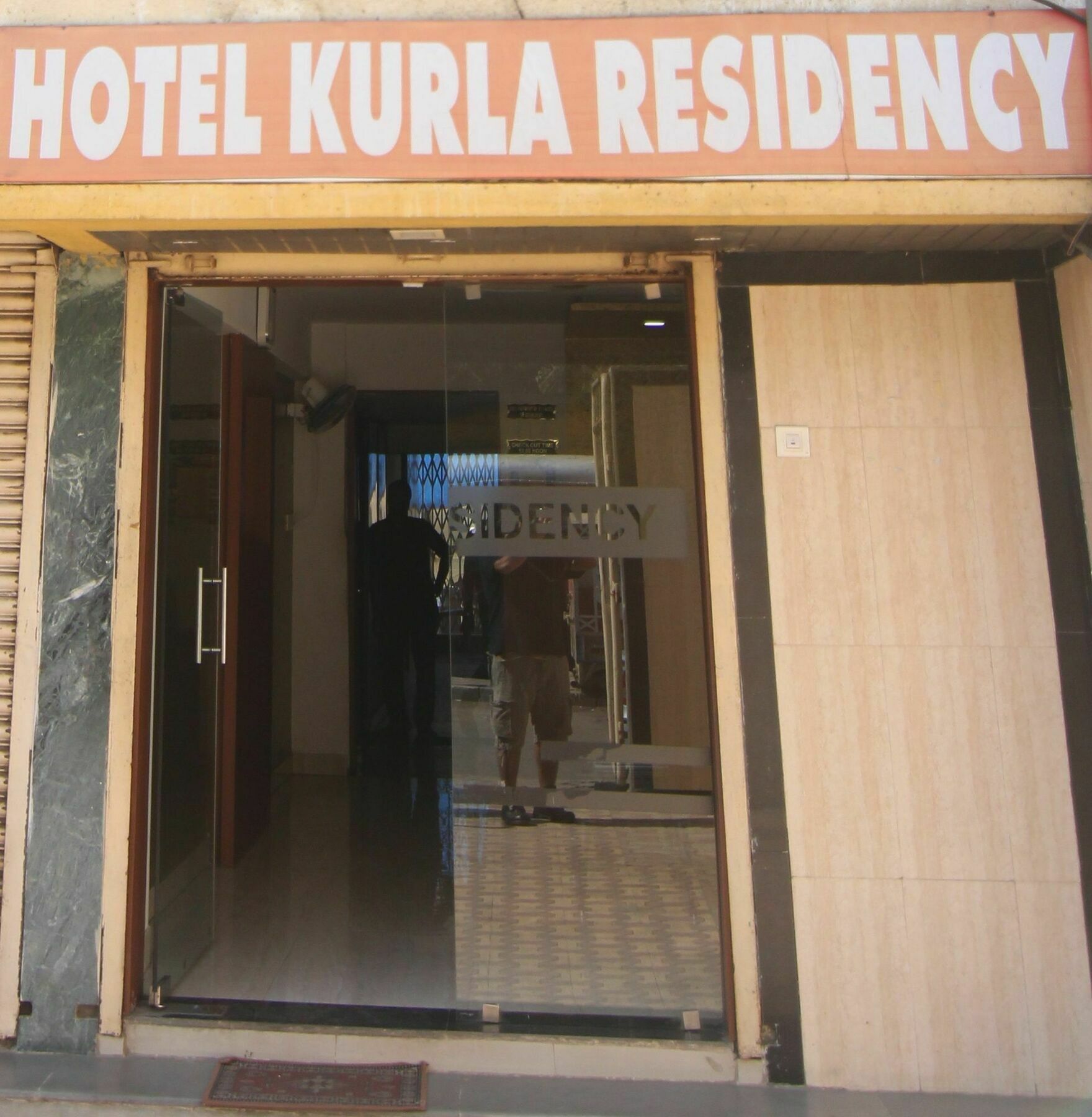 Hotel Kurla Residency Mumbai Exterior photo